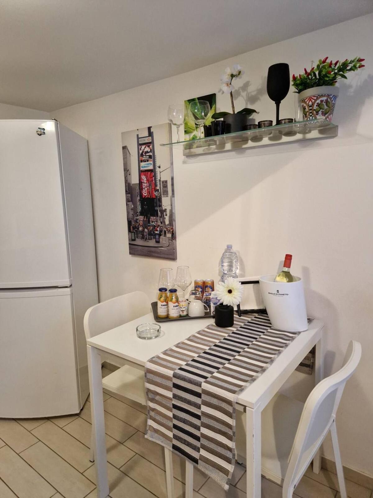 Borgo Santa Caterina - Fiera "Ventotto Holiday Home" Catania Bagian luar foto
