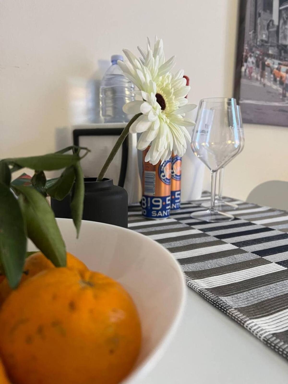 Borgo Santa Caterina - Fiera "Ventotto Holiday Home" Catania Bagian luar foto